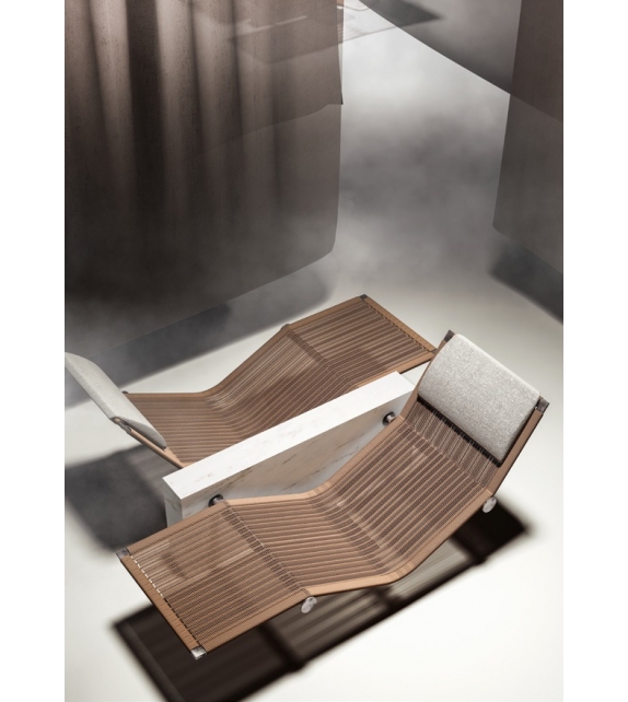 Vis à Vis Kreoo Chaise Lounge