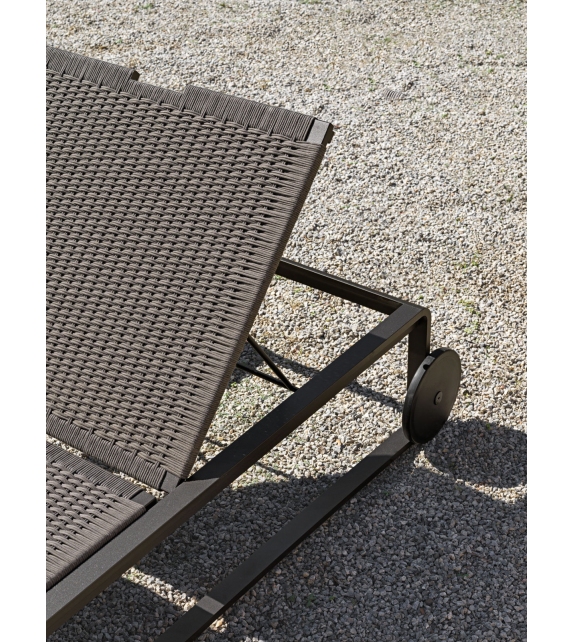 Guell Molteni & C Sun Lounger