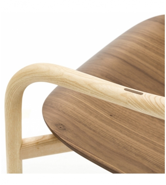 Autumn Wood Discipline Chair