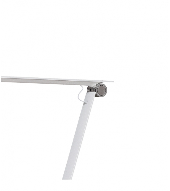 NJP Louis Poulsen Table Lamp