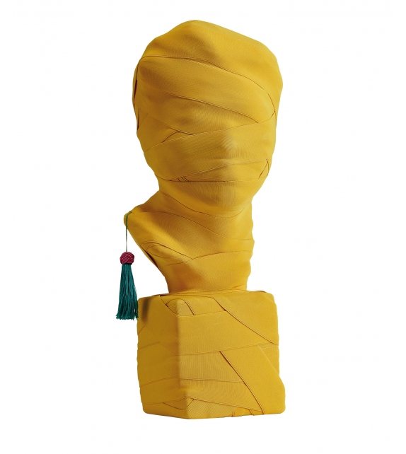 This is not a Self Portait Maison Dada Sculpture