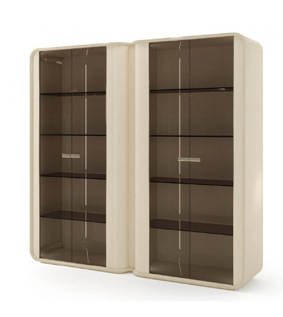 Madison Turri Vitrine