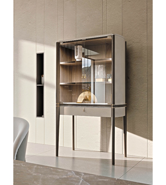Pinnacle Turri Vitrine
