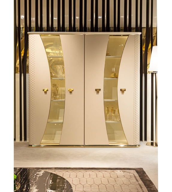 Vogue Turri Showcase