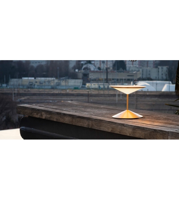 Narciso Penta Table Lamp