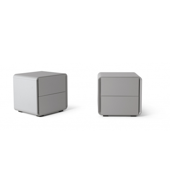 Jacqueline MisuraEmme Bedside Table