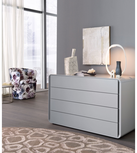 Jacqueline MisuraEmme Kommode