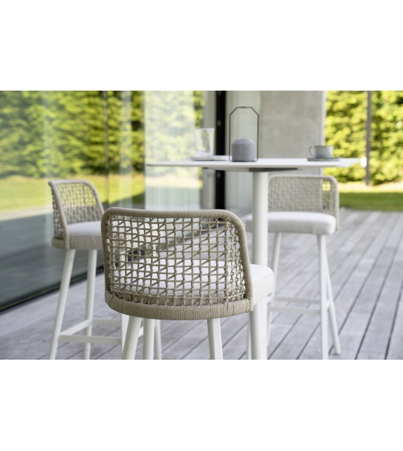 Emma Varaschin Tabouret