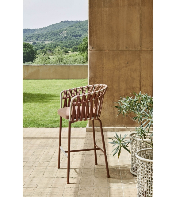 Emma Cross Varaschin Hocker