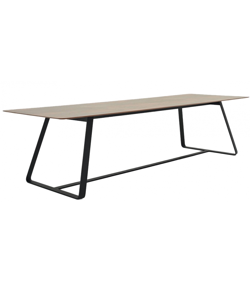 Kolonaki Table Varaschin