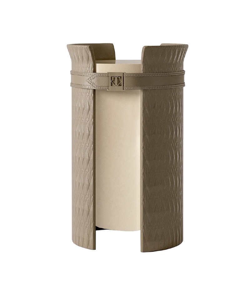 Numero Tre Turri Colonne