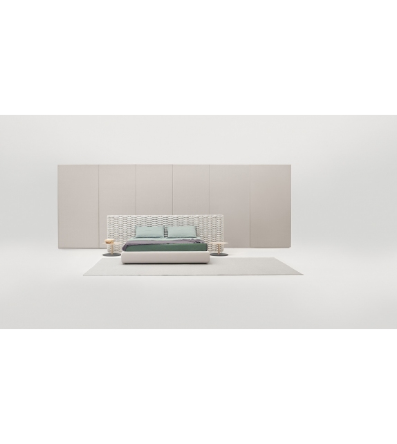 Silent Line Paola Lenti Bed