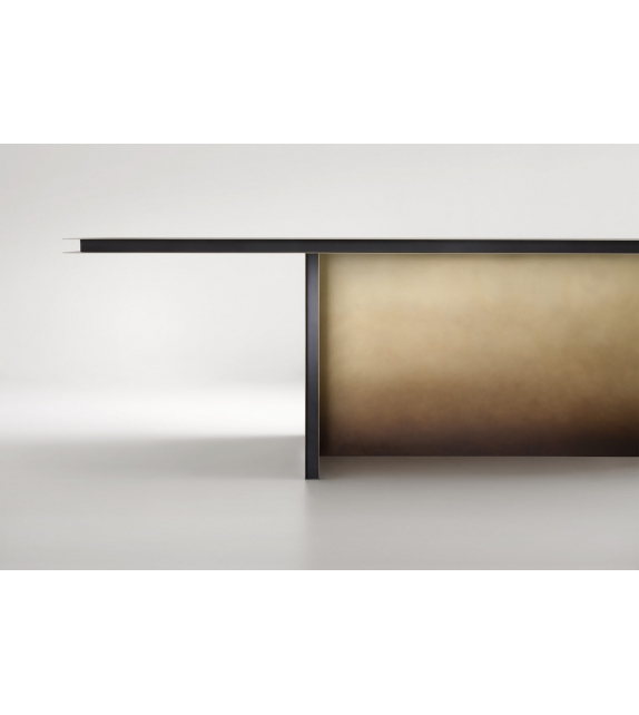 Folio DeCastelli Tisch