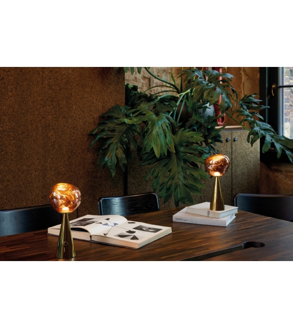 Melt Portable Tom Dixon Lámpara de Mesa