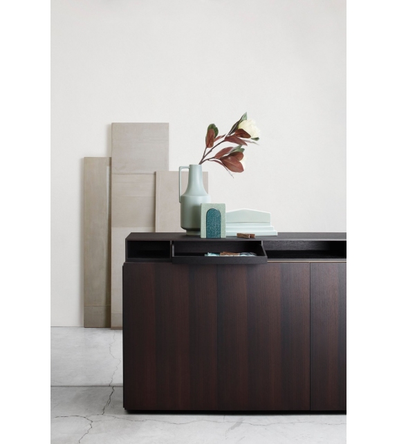 Florens DeCastelli Sideboard