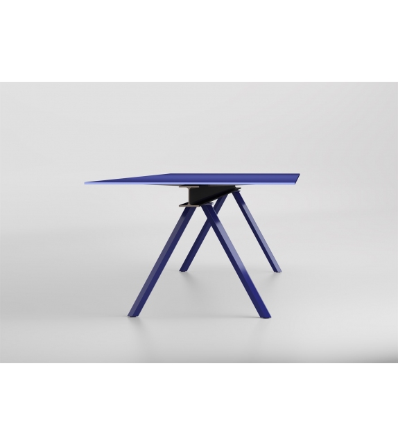 Heb Desalto Table