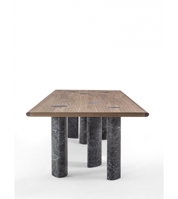 Osmose Porada Table