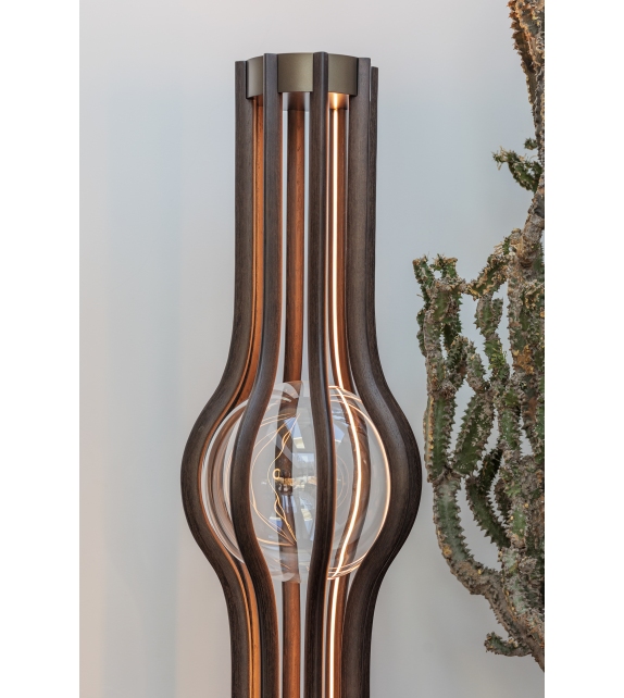 Ashaa Natevo Lampadaire