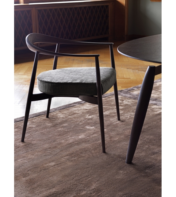 Tekton Natevo Chaise