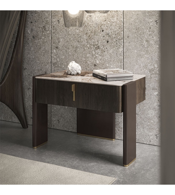 Julian Cattelan Italia Comodino