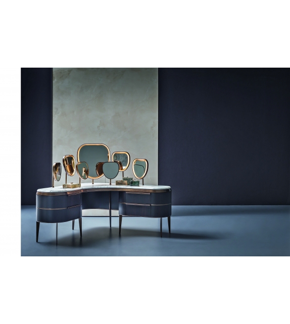 Kara Natevo Dressing Table