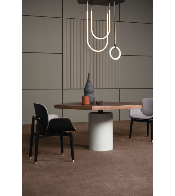 Jupiter Baxter Table