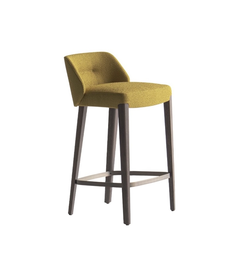 Concha Potocco Hocker