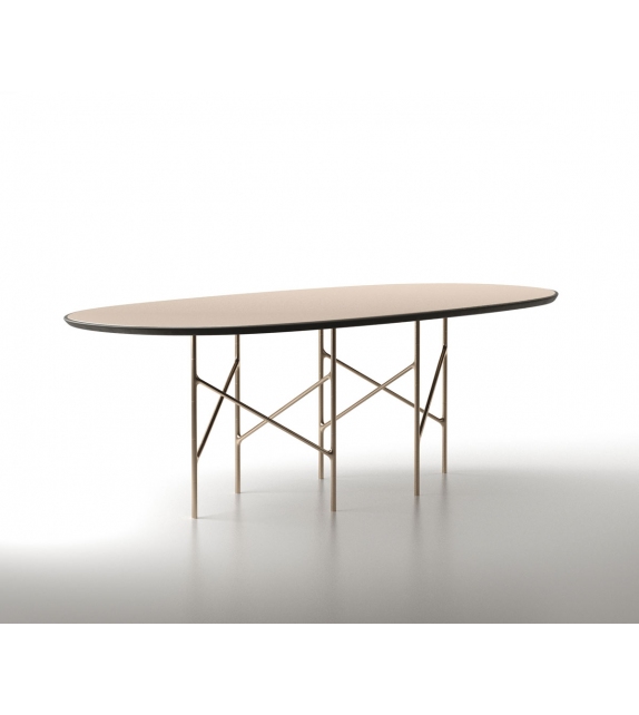 Alexander Ovale Table Casamania & Horm