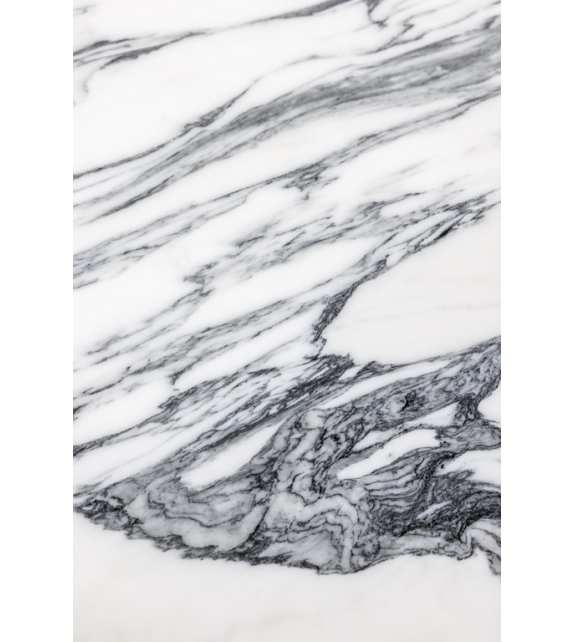 Infinitamente Poltrona Frau Table