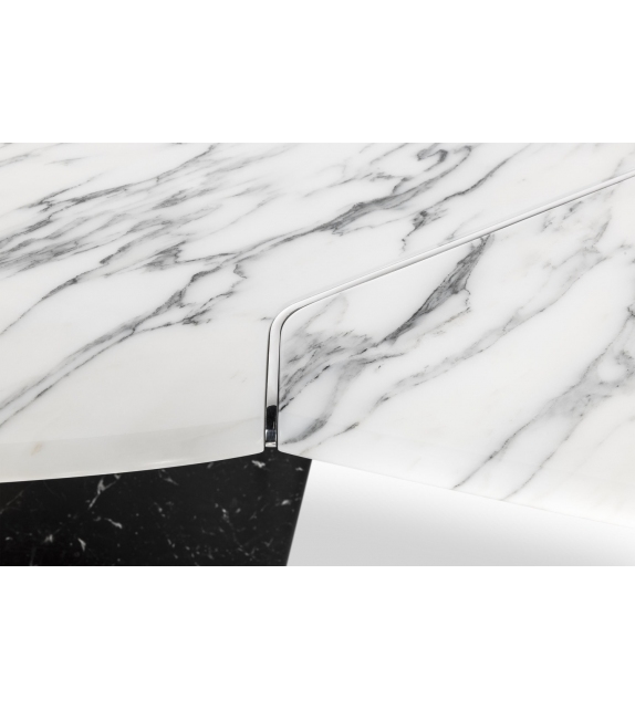 Infinitamente Poltrona Frau Table