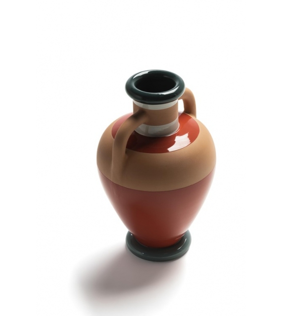 Ikiperu Poltrona Frau Vase