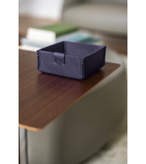 Trusty Poltrona Frau Bandeja de Valet