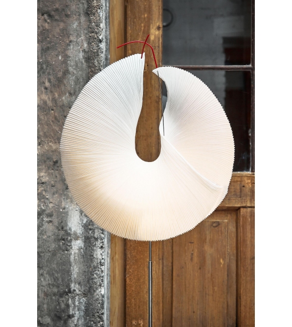 Yoruba Rose Ingo Maurer Lampadaire