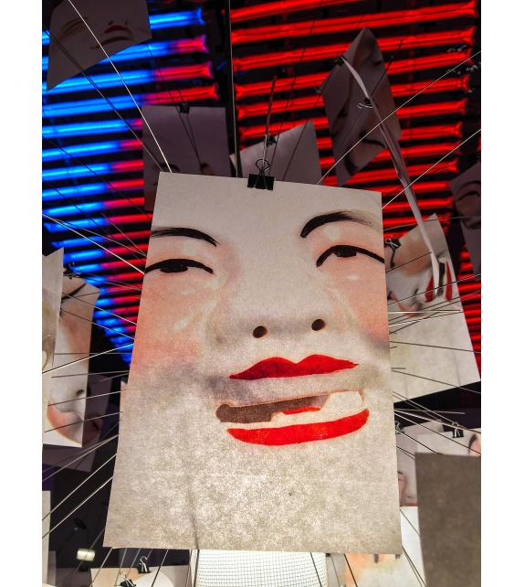 Zettel’z Laughing Buddha Ingo Maurer Suspension