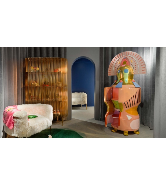 Chhau Donna Scarlet Splendour Mueble Contenedor