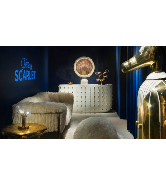 Oasis Scarlet Splendour Buffet