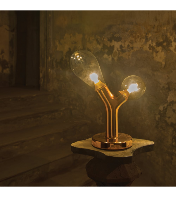 The Two Bulb Lampada Da Tavolo Scarlet Splendour