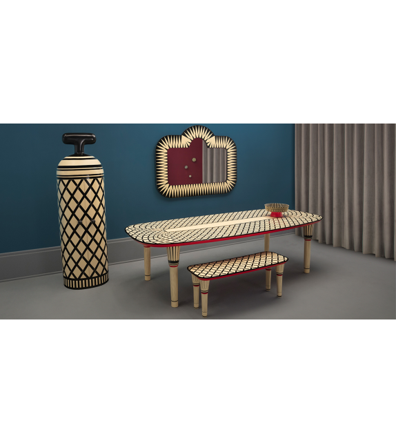 Easy Street Scarlet Splendour Panca