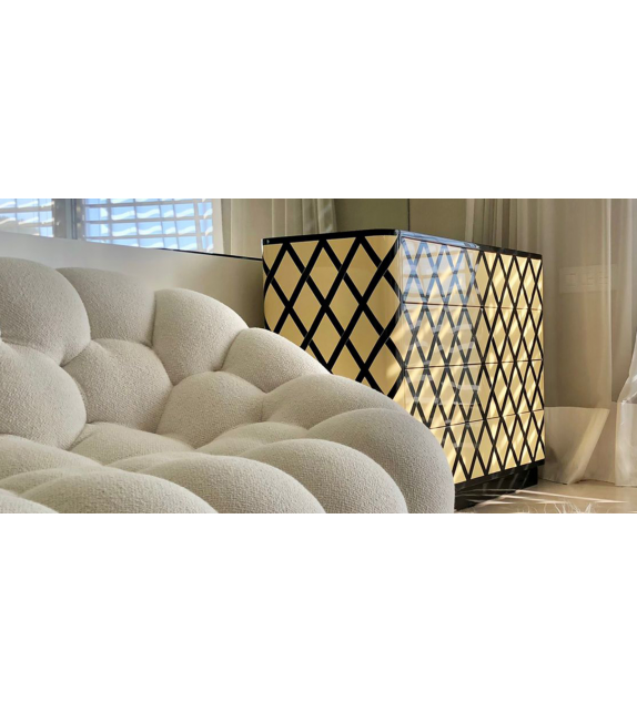 Napoleon Scarlet Splendour Chest of Drawers