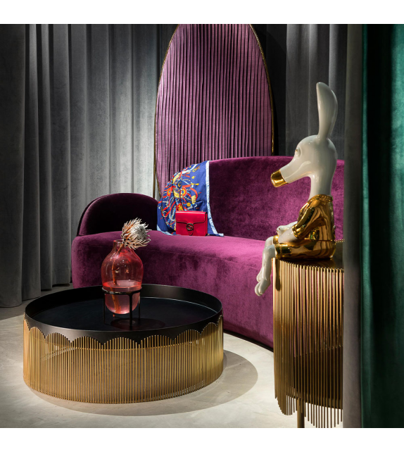 Strings Scarlet Splendour Couchtisch