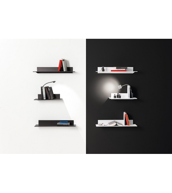 Oskar on the Shelf Ingo Maurer Lampe de Table