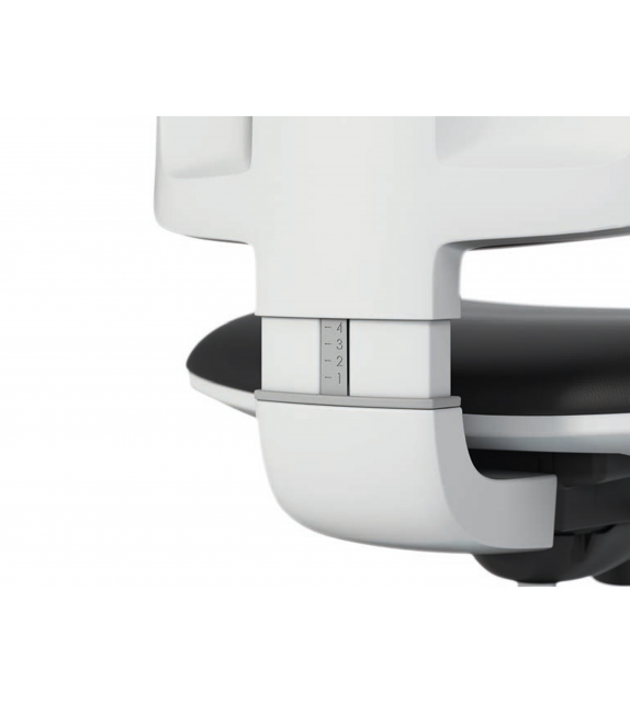 Mirai White Sitlosophy Armchair