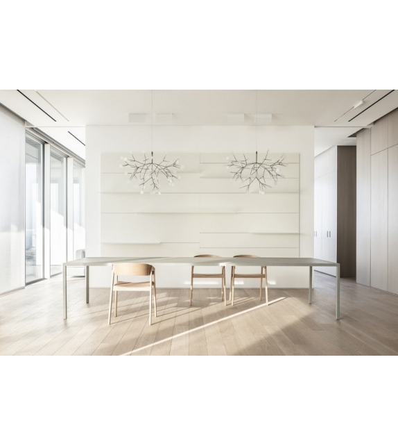 Tense Material MDF Italia Table