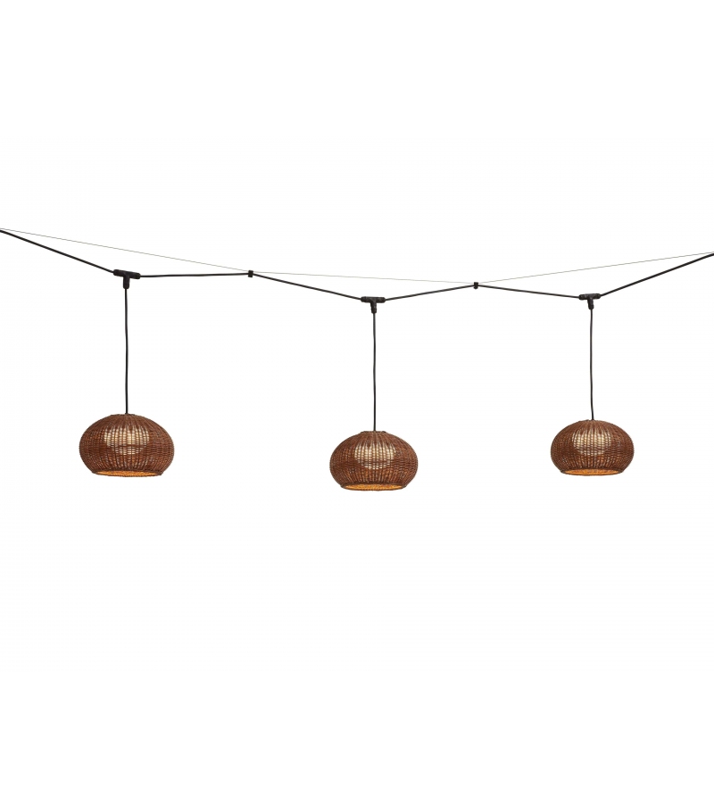 Garota Hang Bover Pendant Lamp
