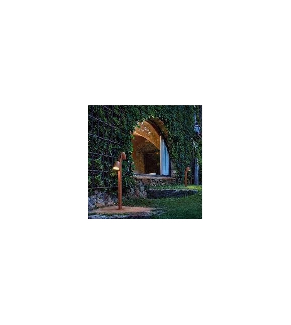 Nut Bover Lampadaire