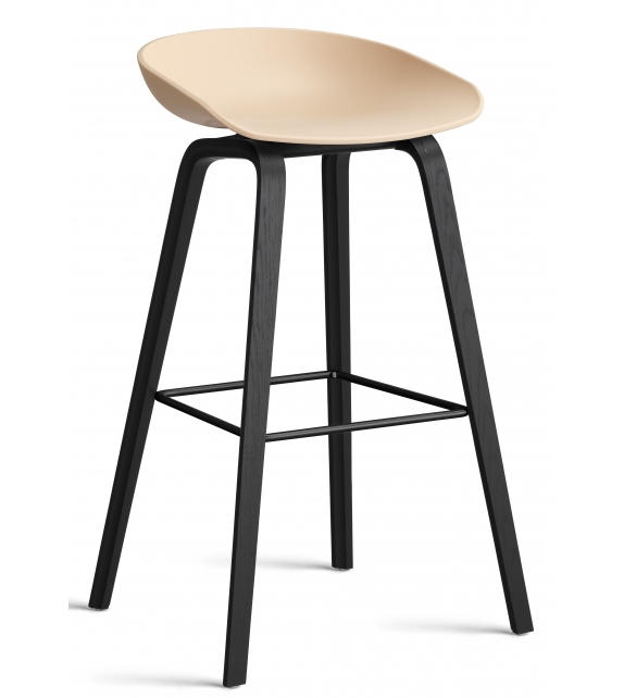 About a Stool AAS 32 Hay Tabouret