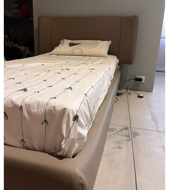 Listo para entregar - Hug 02 Twin Noctis Cama