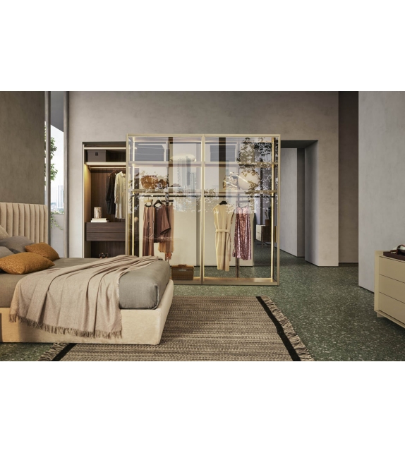 Teatro Pianca Walk-in Closet