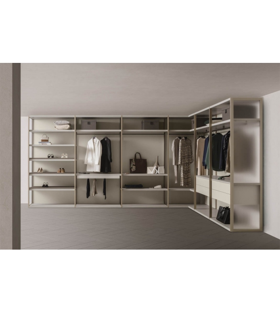 Teatro Pianca Walk-in Closet