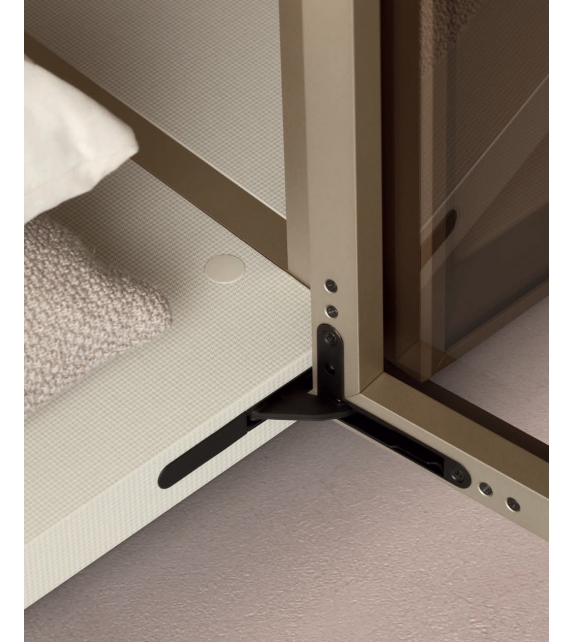 Teatro Pianca Walk-in Closet